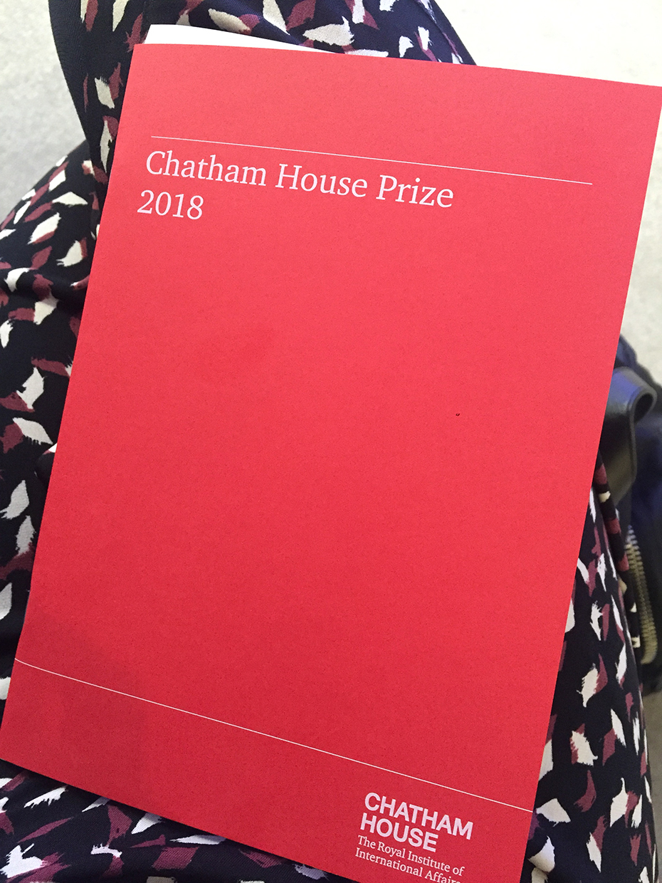 Το εξώφυλλο ενός μπουκλετ που γράφει Chatham House Prize 2018 